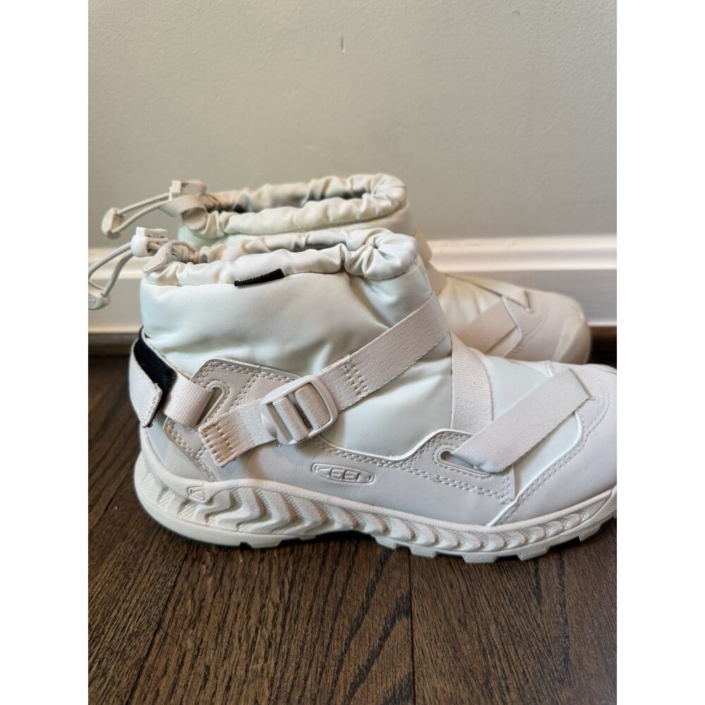 KEEN Hoodzerra II Boots/ Free People Womens Sz 9 Insulated Waterproof NEW $165 - Picture 3 of 16